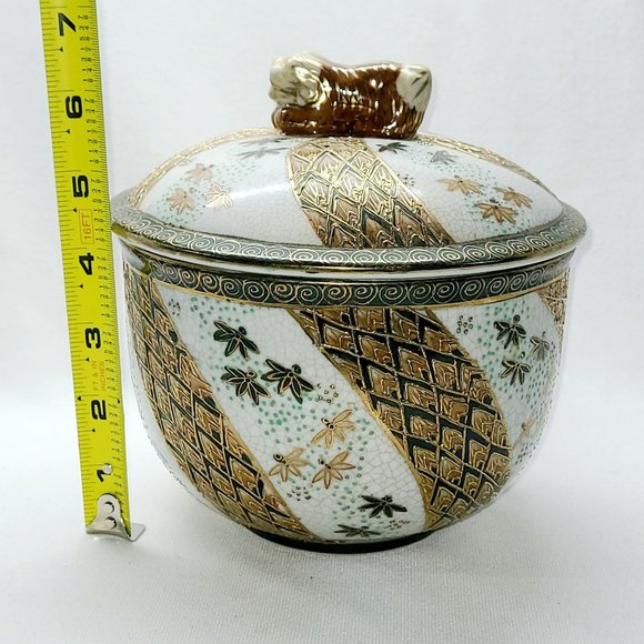 Asian inspired hand painted lidded cache pot - Picture 12 of 12